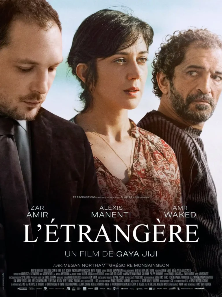 Affiche de l'étrangère avec les 3 acteurs principaux